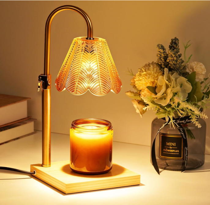 Transform your space with this sophisticated candle warmer lamp, engineered for both ambiance and practicality.